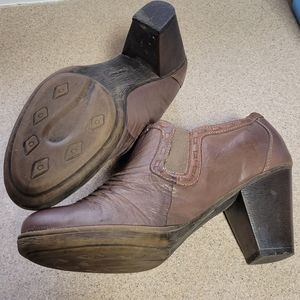 BareTrap Heeled Ankle Bootie Boots 10